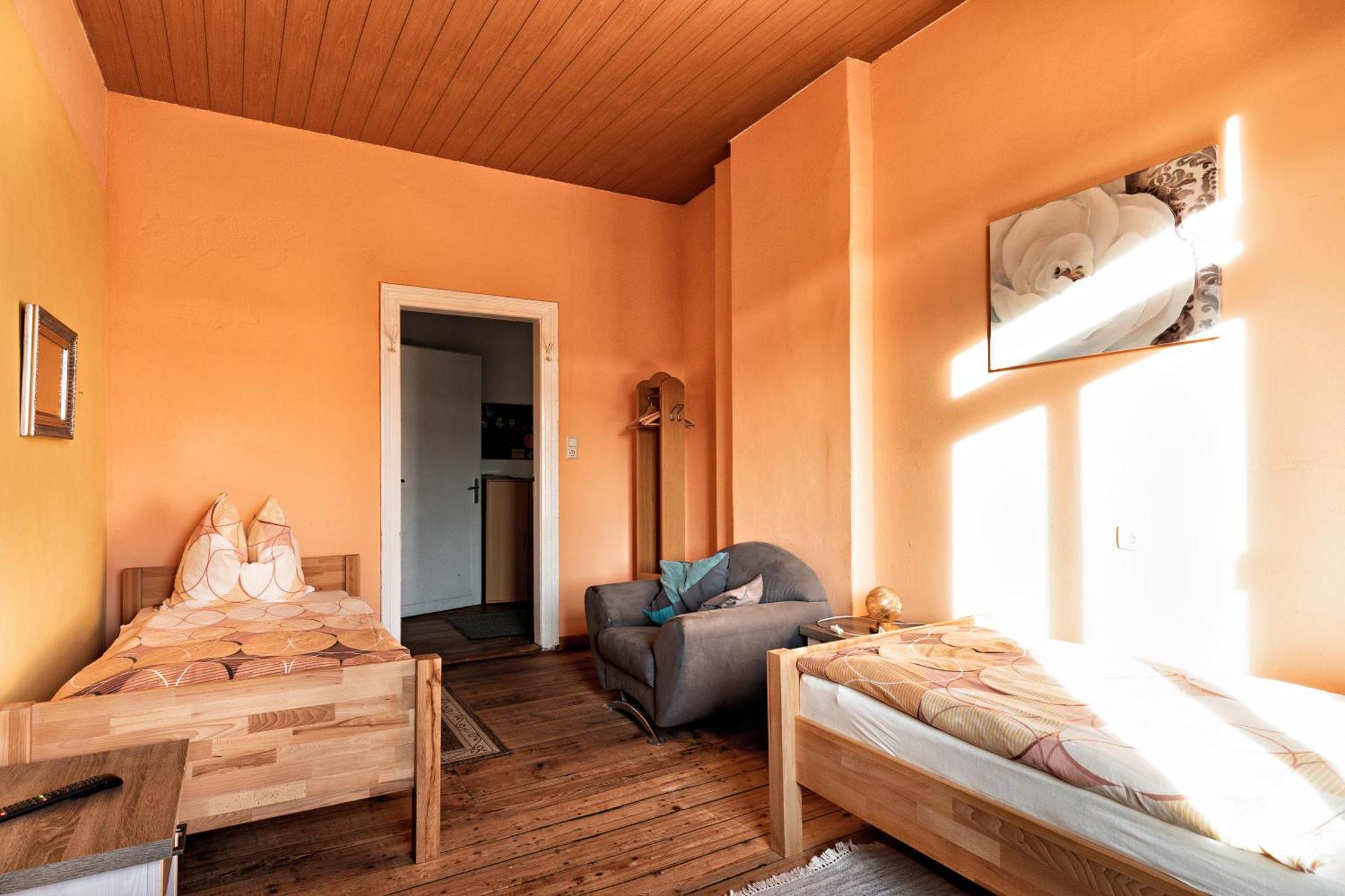 Edelgard Apartamento Droyssig