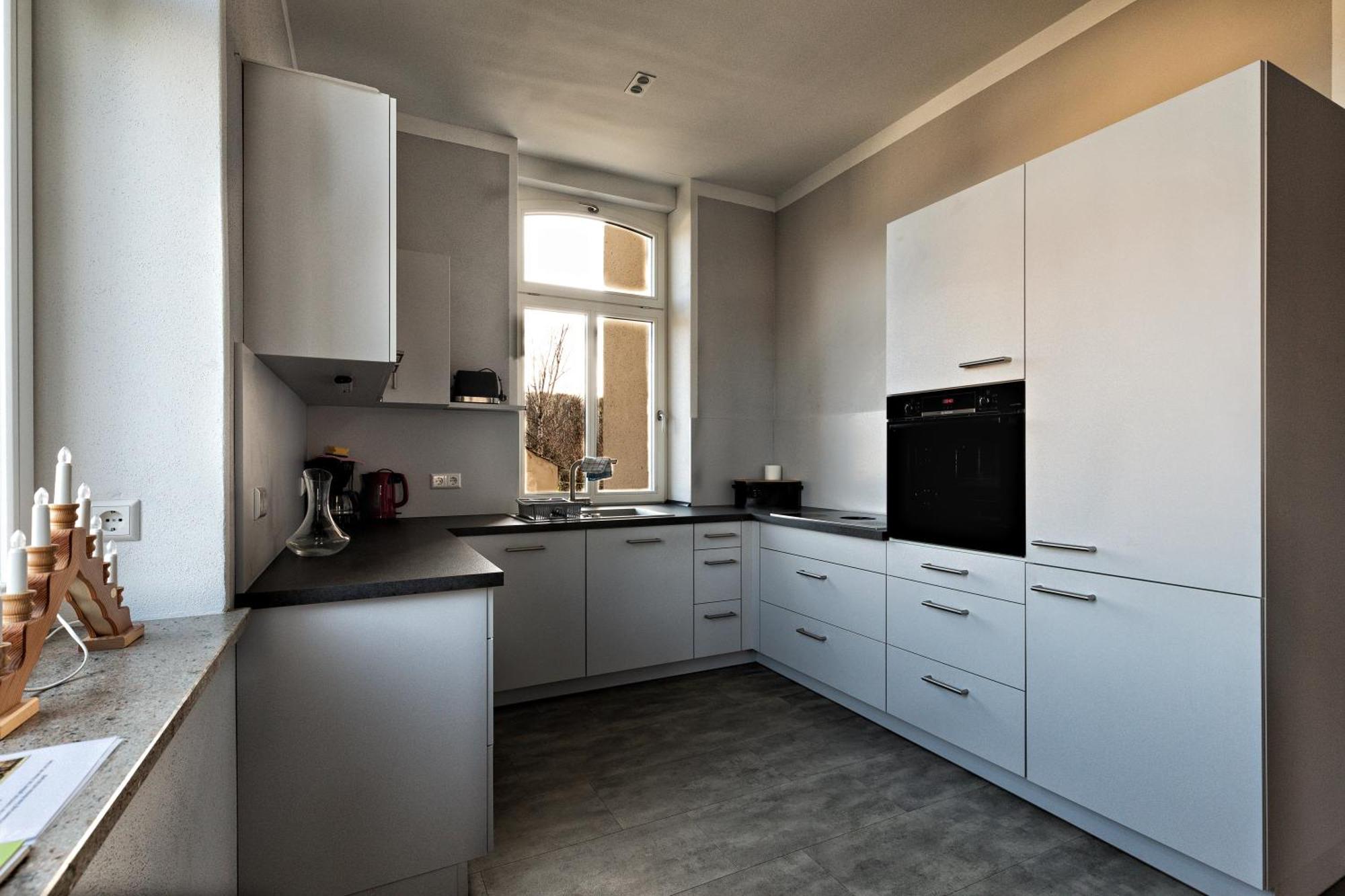 Apartment Edelgard